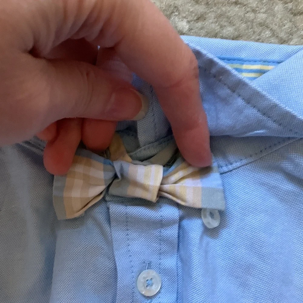 Hartstrings Kitestrings Baby Blue Easter Buttondown Bodysuit 12 Months Tie.